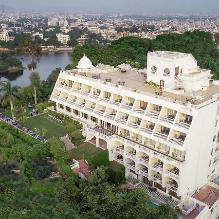 Hotel Hilltop Palace Udaipur Exterior photo